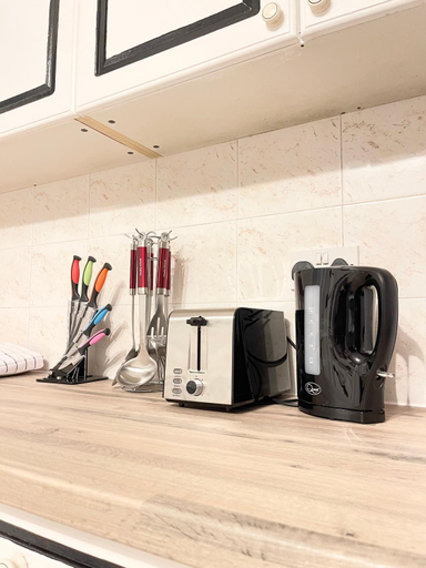 Facilities 5, Shepherds House Spacious 3/4 Bedroom, London