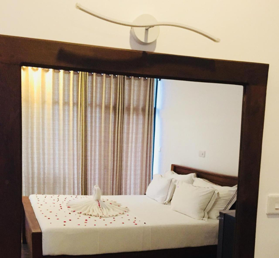 Others 2, Chaaya inn Hotel, Hikkaduwa