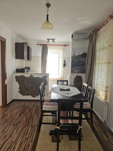 Others 4, Casa Stely, Rasnov
