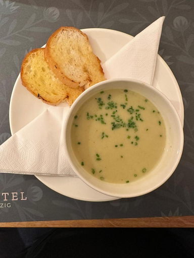 Food & Drinks 5, Alphotel Biel-Kinzig - Access by Cable Car only!, Uri