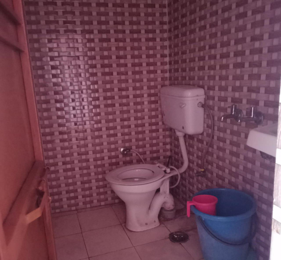Bathroom, Amar guest house Mussoorie, Dehradun