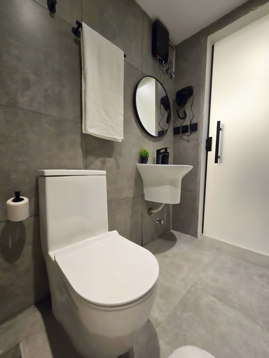 Bathroom 3, Hometel NRJS B Ruh, Riyadh
