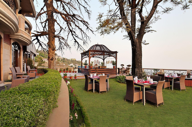 Food & Drinks 5, Ramada by Wyndham Mussoorie Mall Road, Dehradun
