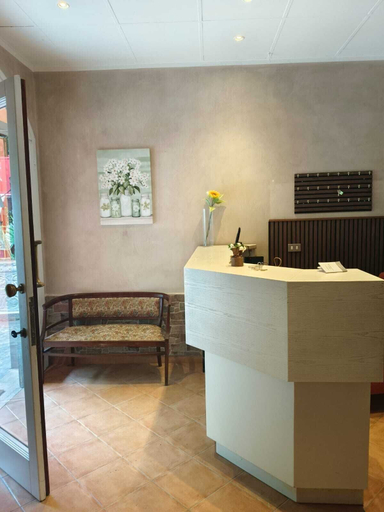 Others 2, Hotel MonteMorello, Florence