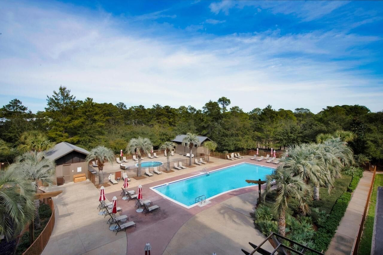 Others 5, Redfish Village M2321- Changes in Latitude, Walton