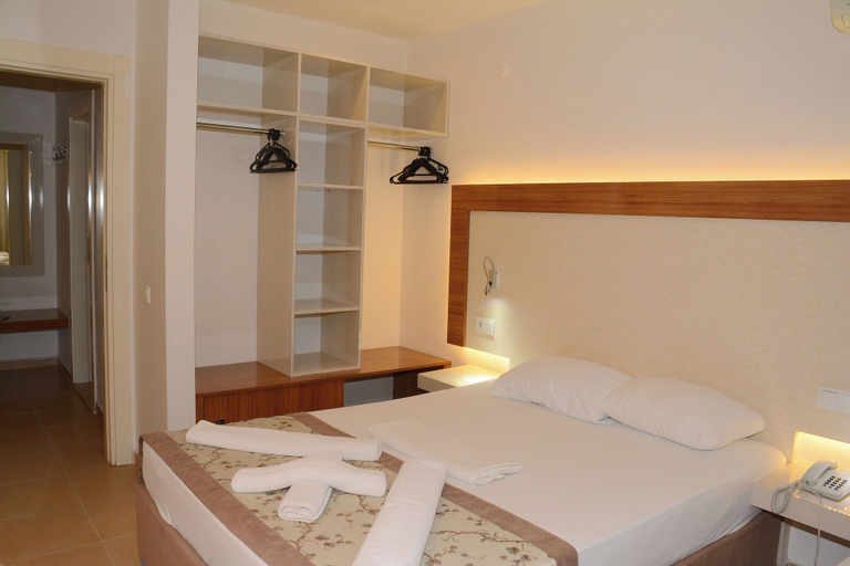 Bedroom 5, Almera Park Apart Hotel, Alanya