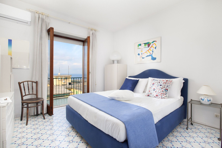 Bedroom 2, Estate4home - Casa Miramare, Napoli
