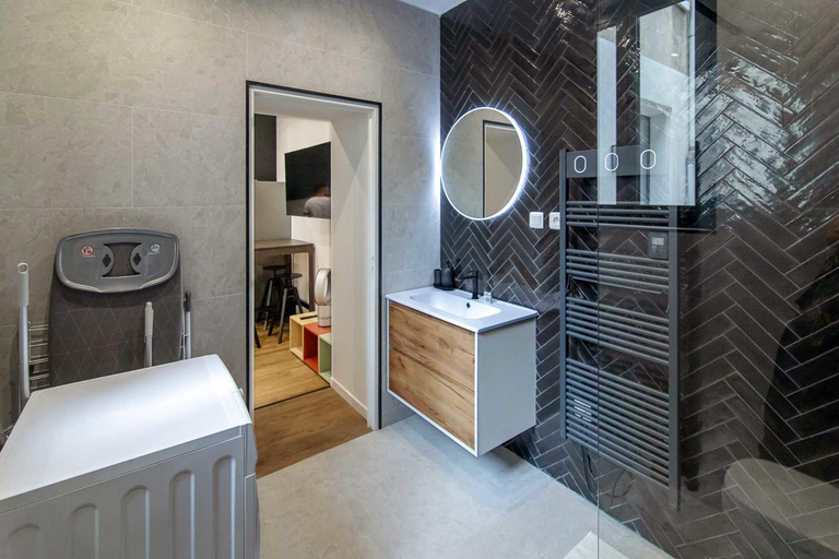 Others 4, 1 bedroom apartment with terrace - Prefecture, Bouches-du-Rhône