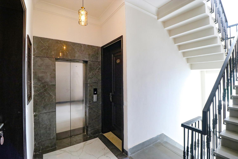 Public Area 2, Fabhotel K9 Villa, Ludhiana