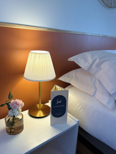 Bedroom 2, Hotel Restaurant La Voile Bleue, Morbihan