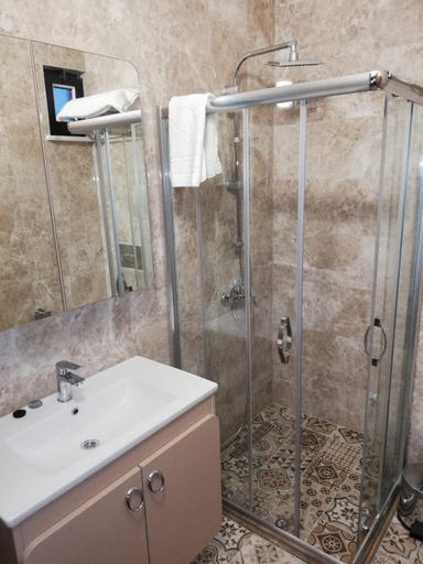 Bathroom 3, Flora Ordu Hotel Apart Suite, Merkez