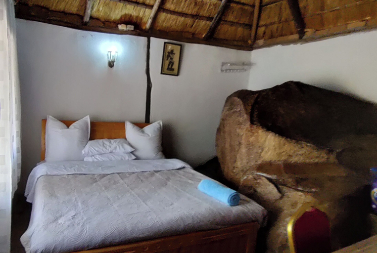 Bedroom 3, Beatrice Lodges and Conference Centre, Seke