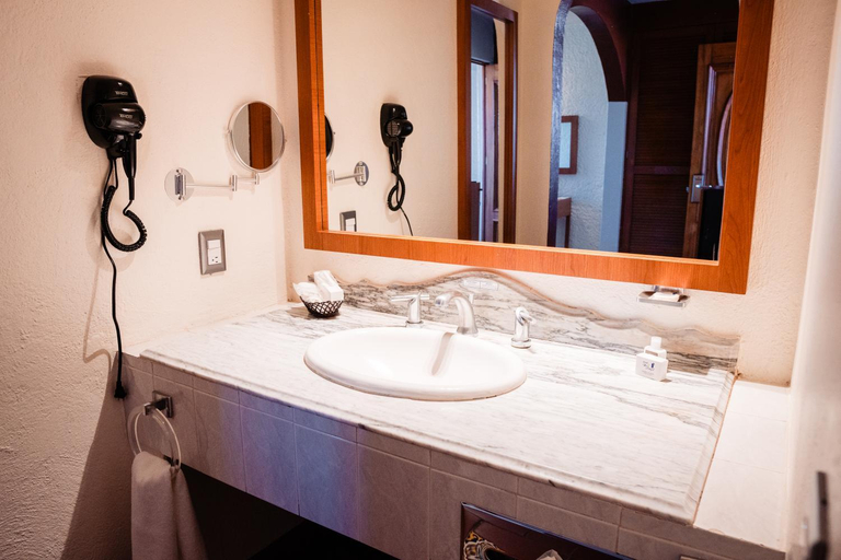 Bathroom 5, Hotel Del Angel, Apizaco, Xaltocan