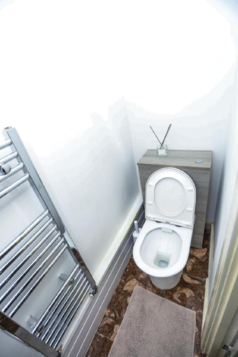 Bathroom 3, Luxury House in London, London
