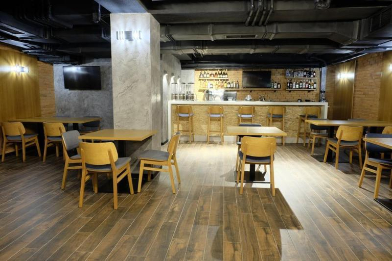 Food & Drinks 2, Atlas Abashidze, Tbilisi