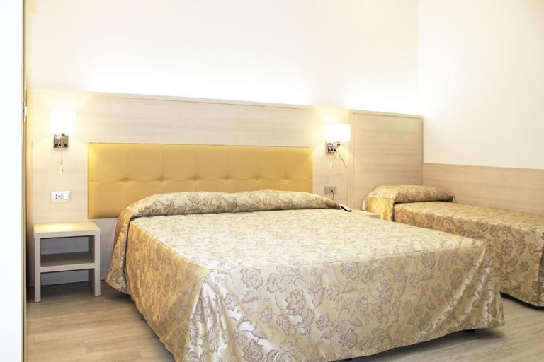 Bedroom 3, CSI Group - Hotel metropoli, Milano