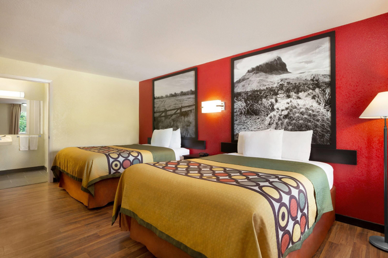 Bedroom 3, Super 8 by Wyndham Corsicana, Navarro