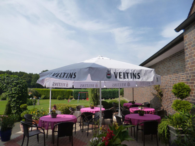 Food & Drinks 4, Hotel Restaurant Bergeshv He, Steinfurt