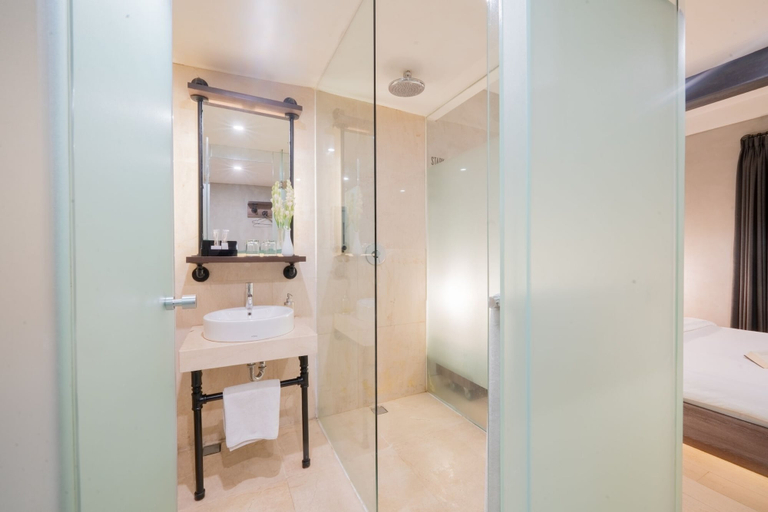 Bathroom 3