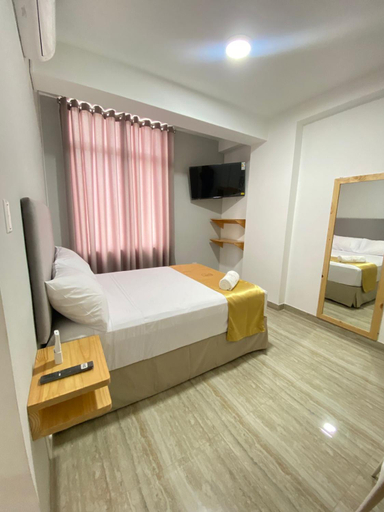 Others 5, Bendezu Hotel, Piura