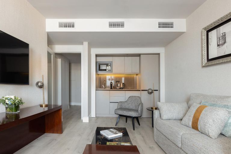 Others 3, Suites Center Barcelona, Barcelona