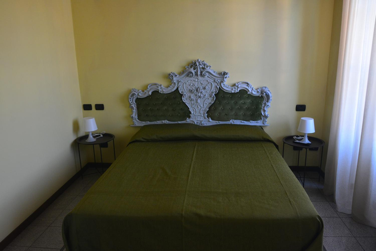 Bedroom 2, Ca'Os Locanda&Grill, Piacenza