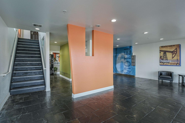 Public Area 2, Motel 6 Pasadena, TX, Houston