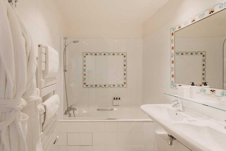 Bathroom 4, Hotel d'Orsay, Paris