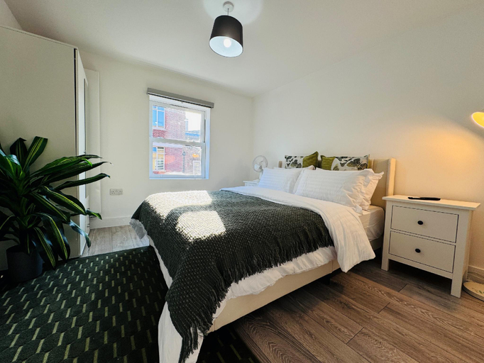 Bedroom 2, FT4 Brick Lane, London