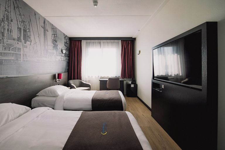 Bedroom 3, Bastion Hotel Rotterdam Zuid, Rotterdam