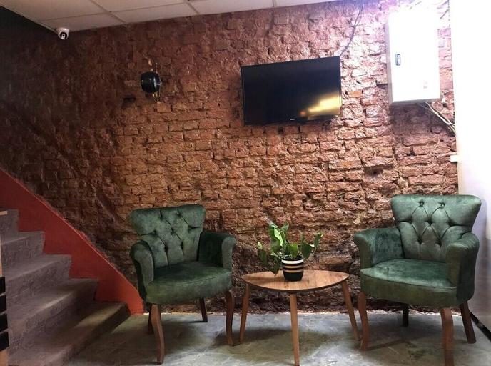 Others 3, Taksim Dimple Suites, Beyoğlu