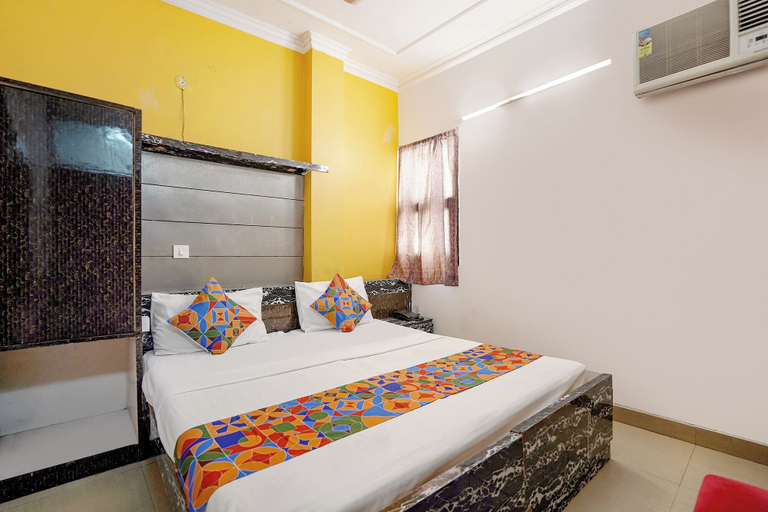 Bedroom 1, Fabhotel Richa Palace, Delhi