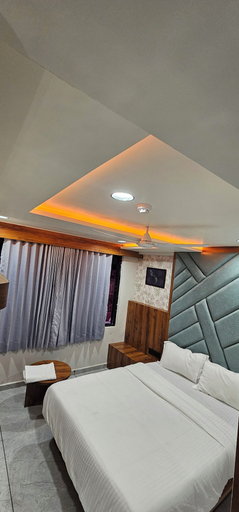 Bedroom 2, hotel shagun inn bopal, Ahmadabad