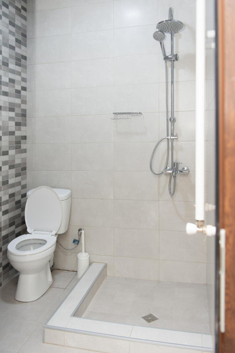Bathroom 3, Hotel Veranda, Mtskheta