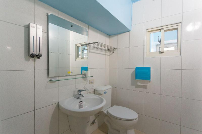 Bathroom 4, Lucky 7 Hostel-Kaohsiung Formosa Boulevard, Kaohsiung