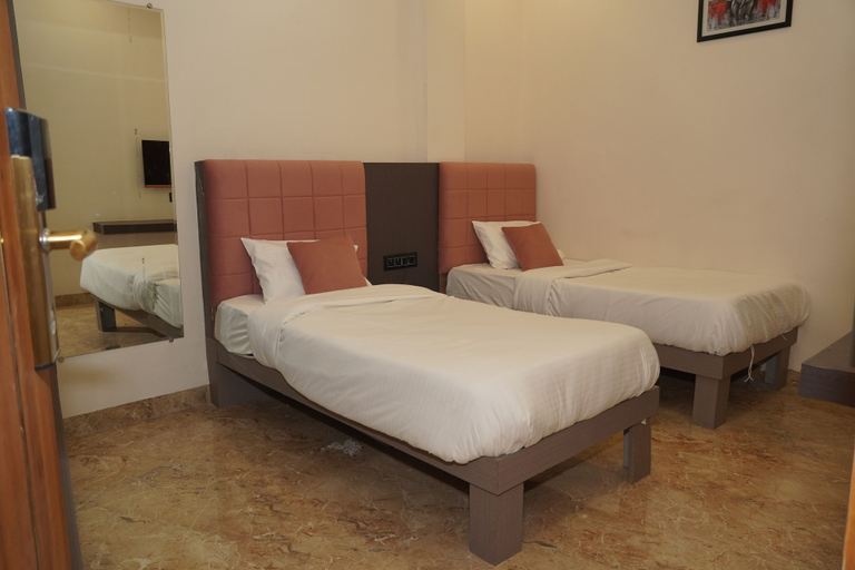 Bedroom 3, HR Premium Stay, Indore