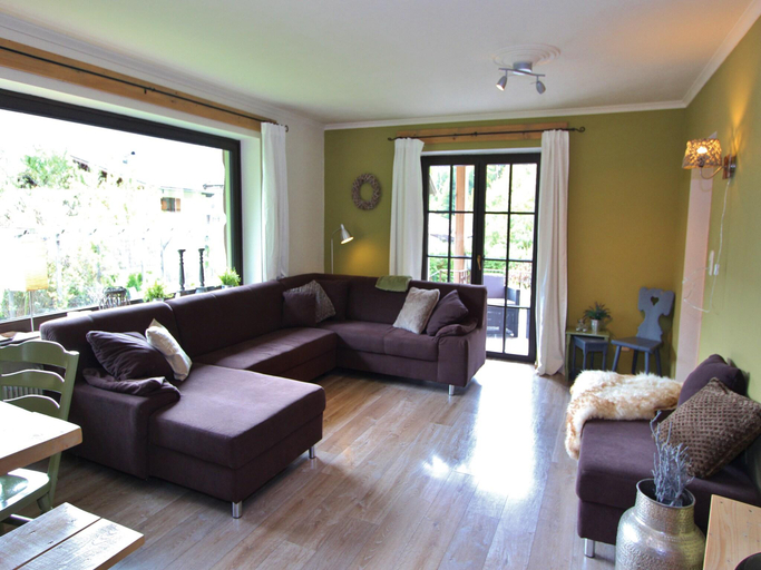 Others 5, Chalet in Leogang near Ski Slopes, Zell am See