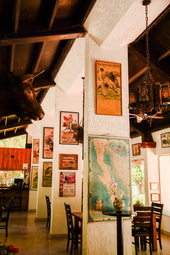 Food & Drinks 4, Rancho Santa Veronica, Tecate