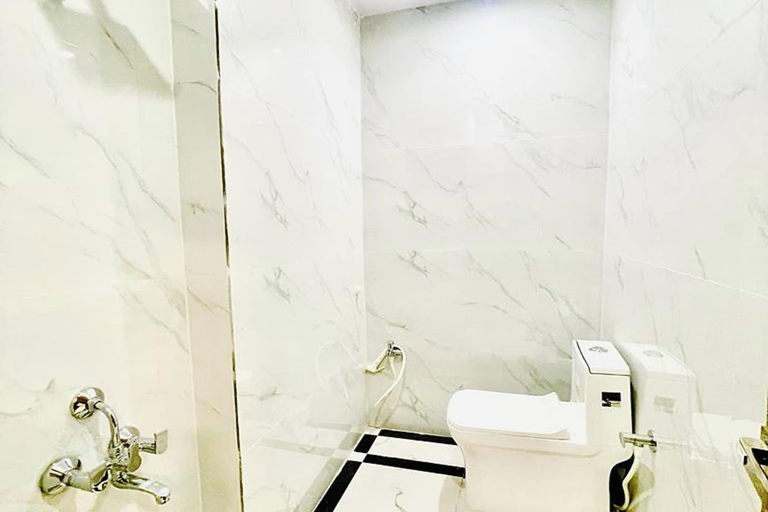 Bathroom 3, Hotel Eagle Grand Airport Zone, Ranga Reddy