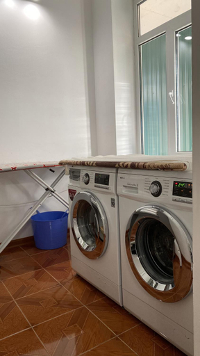 Bathroom, Hotel Markaz, Makhachkala gorsovet