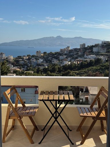 Others 4, Aliko residence, Sarandës