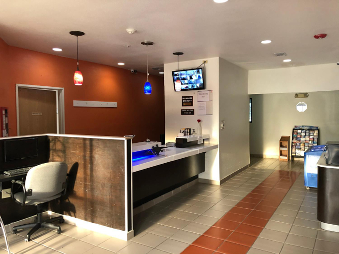 Public Area 3, Motel 6 Woodway, TX, McLennan