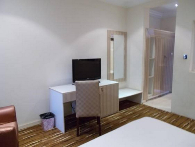 Bedroom 2, Grand Ibro Hotel, AbujaMun