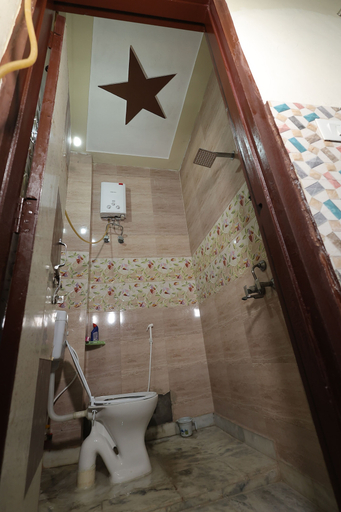 Bathroom 3, Prem Aashiyana Home Stay, Agra