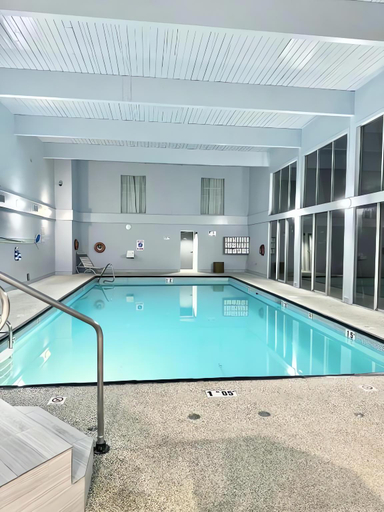 Sport & Beauty 2, Divya Sutra Plaza and Conference Centre Vernon, North Okanagan