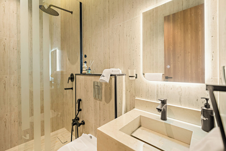 Bathroom, Yliv - KAFD, Riyadh