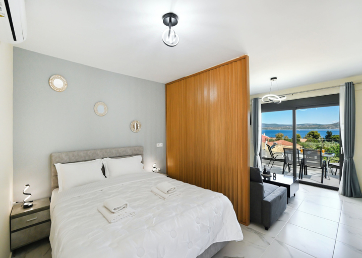 Bedroom, PEARL STUDIO NIKIANA, Ionian Islands
