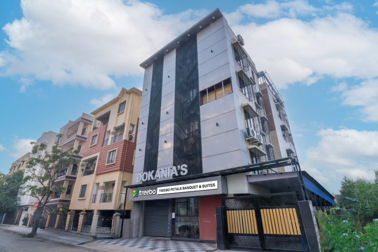 Exterior & Views 2, Treebo Petals Suites & Banquet - New Town, North 24 Parganas