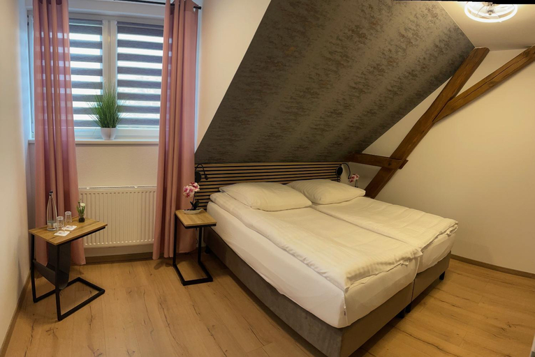 Others 4, Hotel zum Rohrbach, Nienburg (Weser)