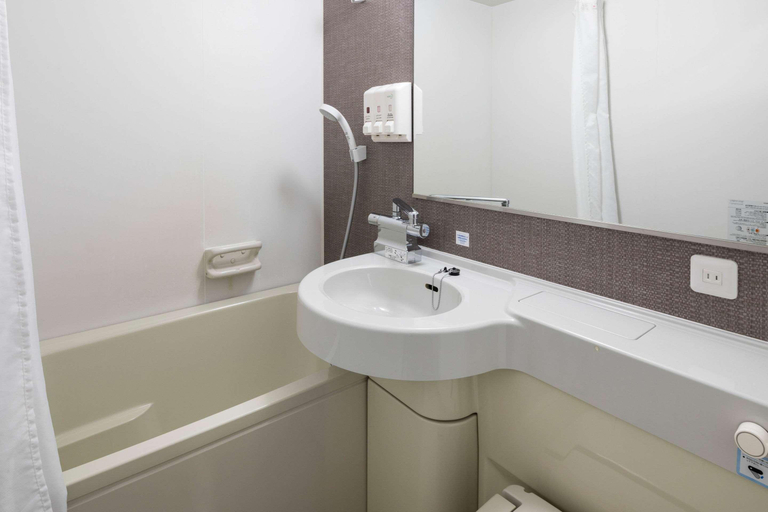 Bathroom 5, Comfort Hotel Tokyo Higashi Nihombashi, Chūō